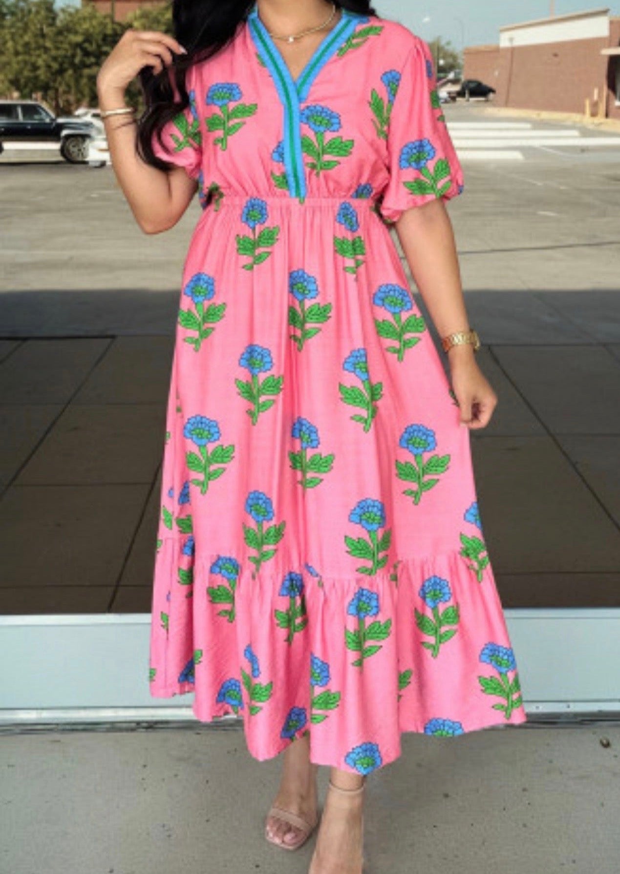 CURVY POSIE MIDI DRESS