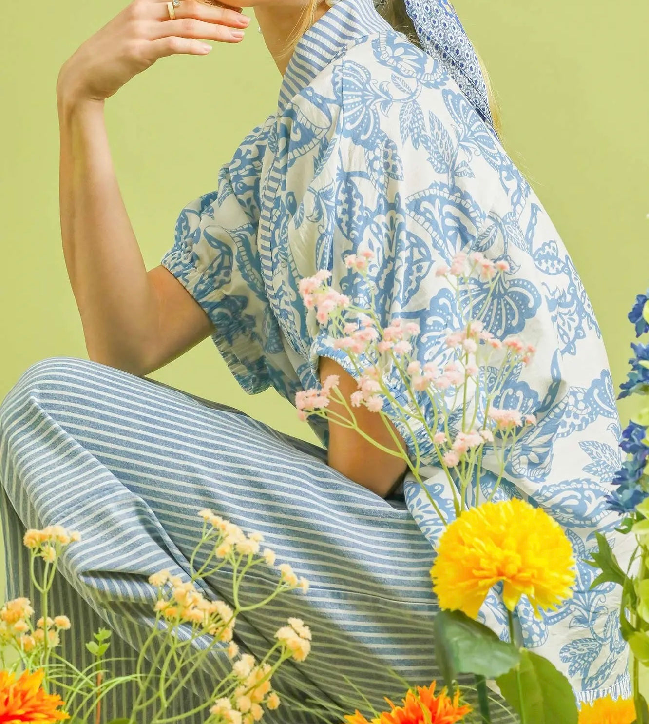 BOTANICAL TRIM TUNIC TOP