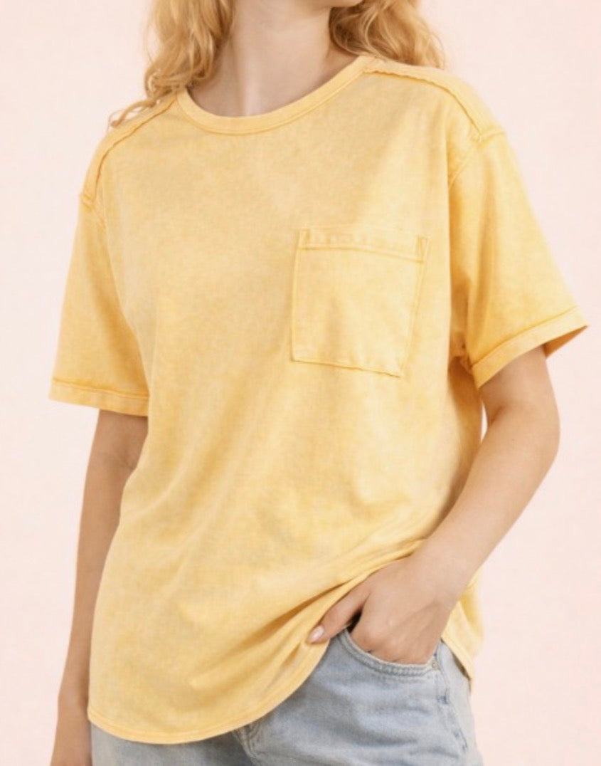 MELLOW YELLOW TEE