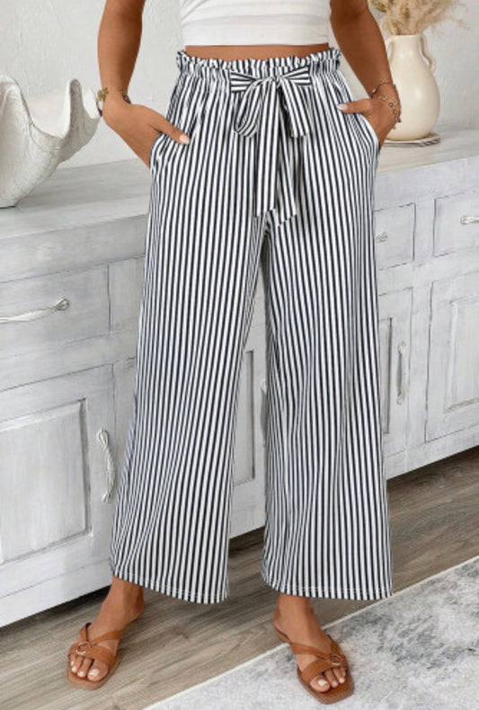 STRIPED BLACK AND WHITE PANTS