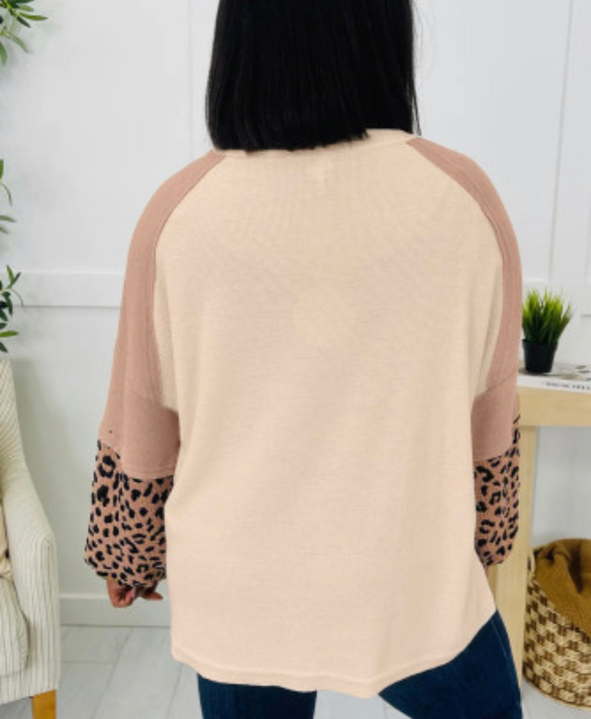 COLLIN STAR SWEATSHIRT