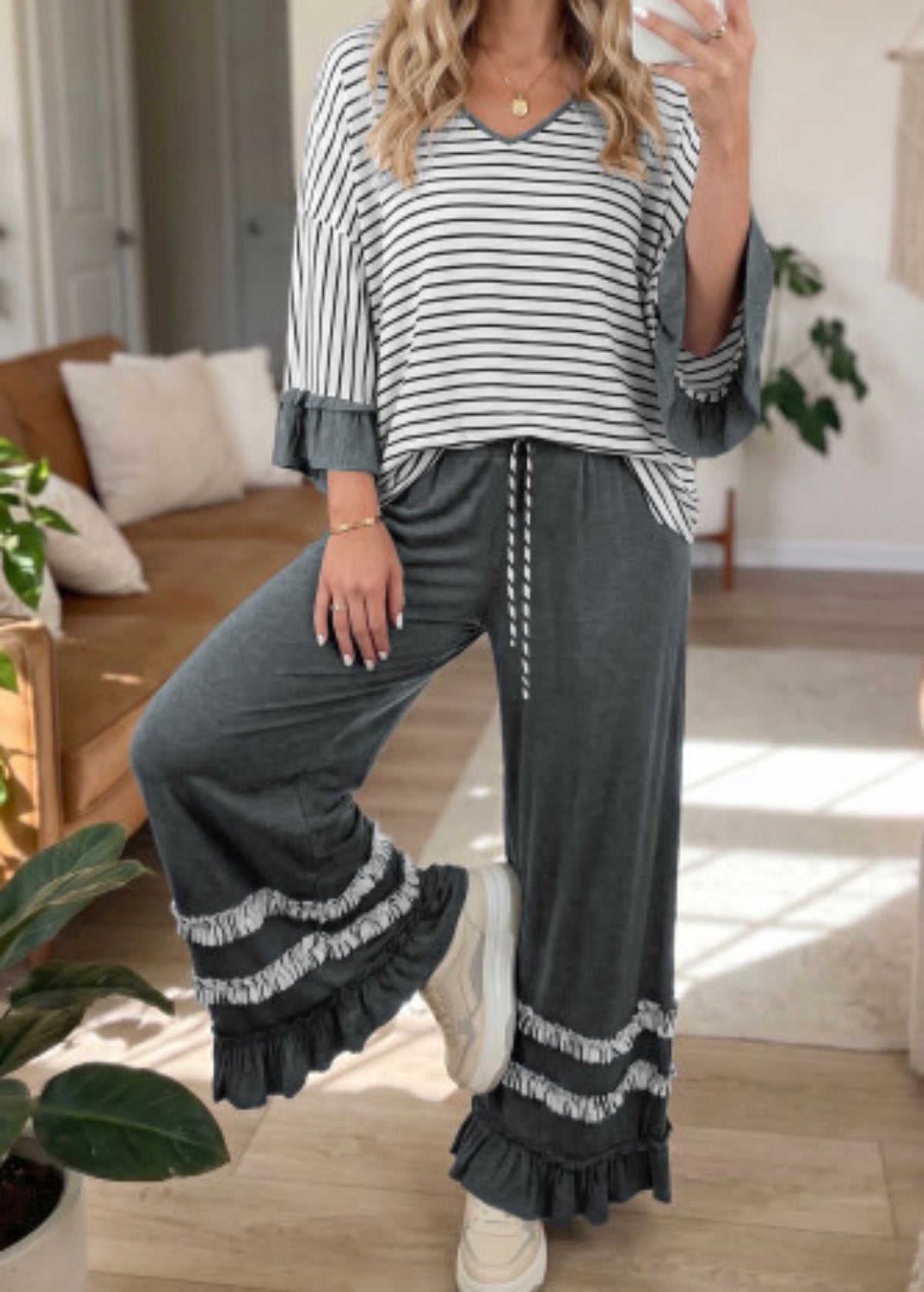COMES NATURAL STRIPED PANT SET
