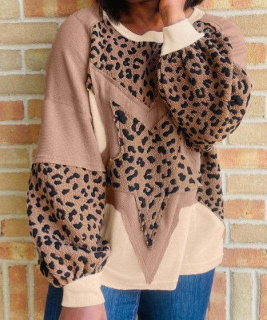 COLLIN STAR SWEATSHIRT