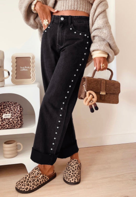 STUDDED JEANS