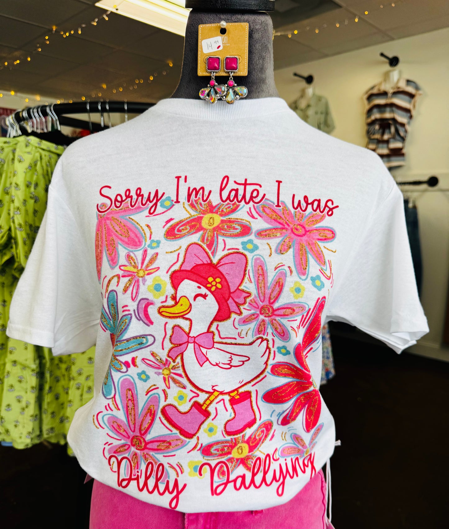 DILLY DALLYING DUCK TEE